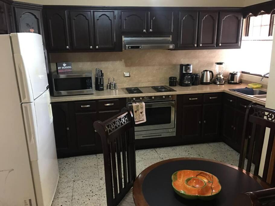 Casa Muy Comoda En Excelente Lugar Hermosillo Exterior photo